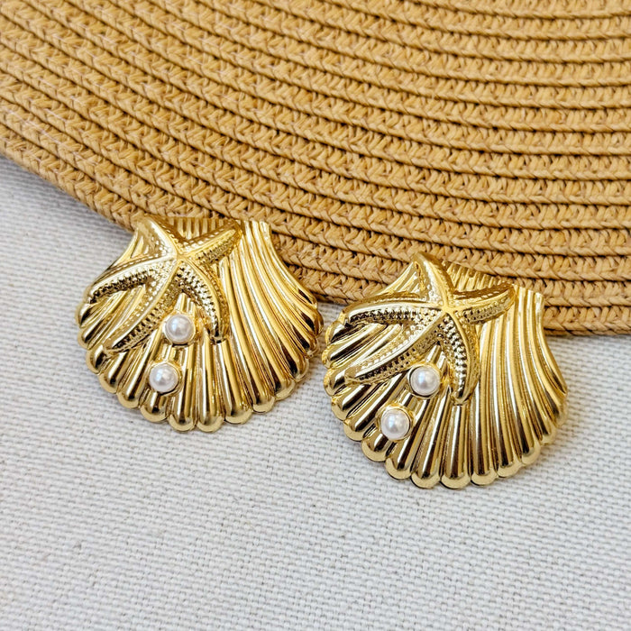 Brinco Concha com Pérola Folheado a Ouro 18K