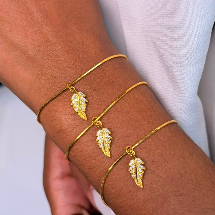 Pulseira Asa Mini com Zircônias Cravejadas Semi Joia