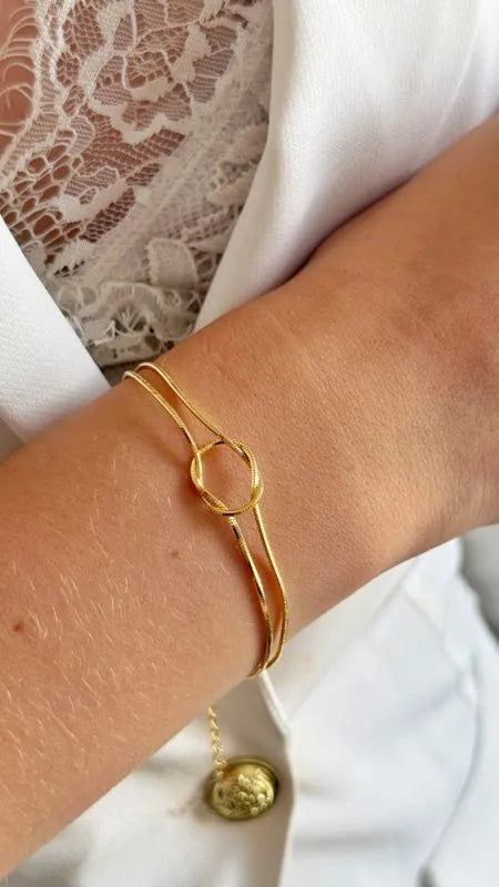 Pulseira Nó em Semi Joia Banhado á OURO