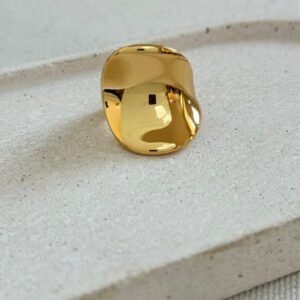 Anel Liso Dourado Semi Joia