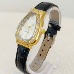 Relógio Feminino Folheado a Ouro com Zircônias e Pulseira de Couro Preto Design Assimétrico - Imagem 4
