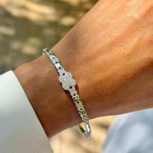 Bracelete trevo com zircônia cravejadas folheado - Imagem 2