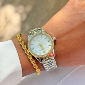 Relógio Mix Prata com Dourado Lux Feminino à Prova d’Água com Zircônias Cravejadas